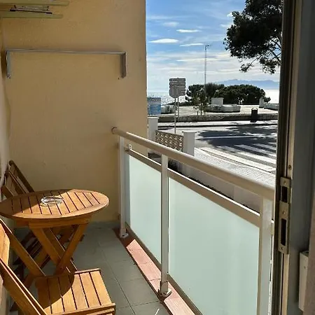 Apartsalou Tati Exterior photo